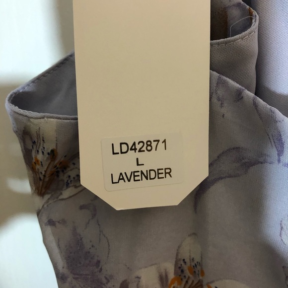 Dress - Picture 4 of 4